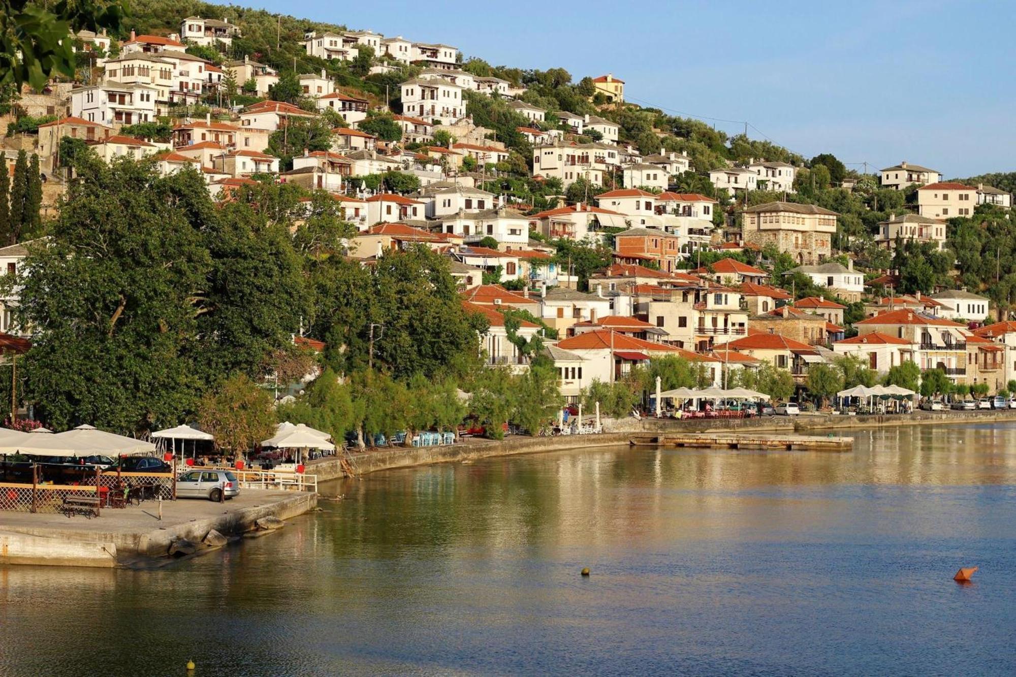 Afissos Seaside Cottage ภายนอก รูปภาพ